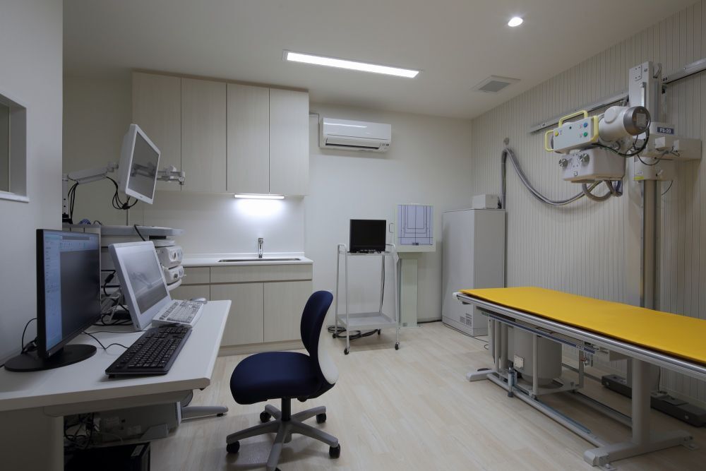 診察室　処置室　レントゲン室（内視鏡室）